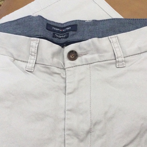 Tommy Hilfiger Chinos Pants 34 waist 30 length Gray Flat Front New with Tags - Picture 4 of 10